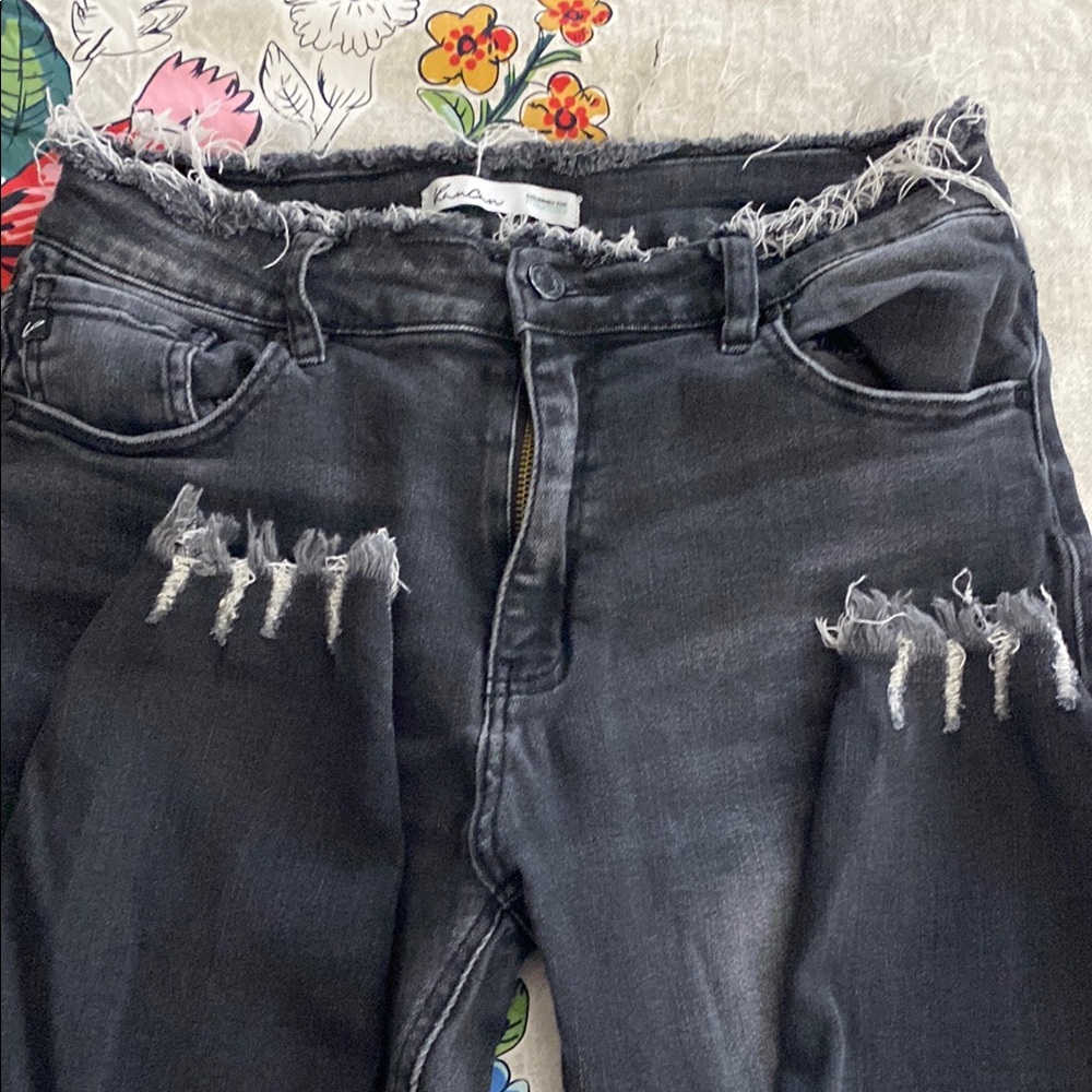 Frayed Black kancan jeans